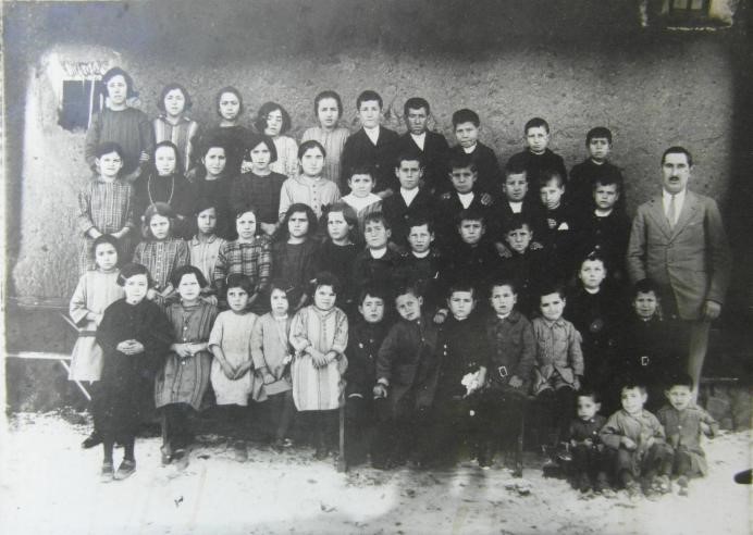 La escuela de Villapún en 1926